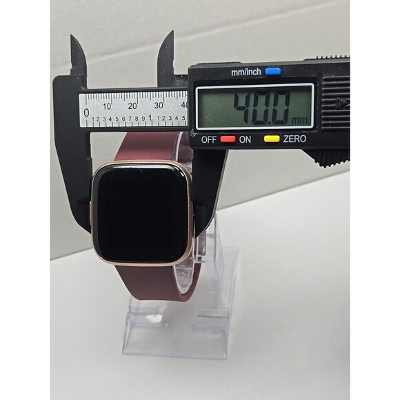 Fitbit Versa 2 Smartwatch Rose Gold 40mm Alexa WR50M Always On Display W/Charger - Picture 4 of 10